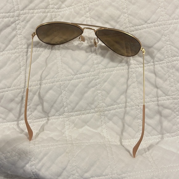 Aviator Ray-bans - Picture 2 of 3